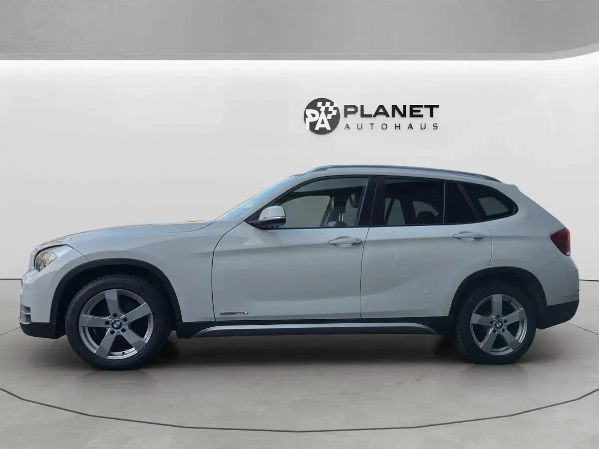Gebraucht BMW X1 Sport Line 184 PS (135 kW) 2013 Weiß SUV