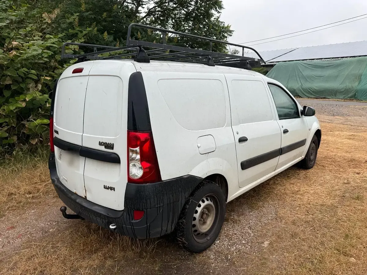 Gebraucht Dacia Logan 75 PS (55 kW) 2008 Weiß Pickup