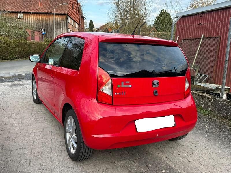 Second-hand Seat Mii 75 CP (55 kW) 2012 Roșu Hatchback