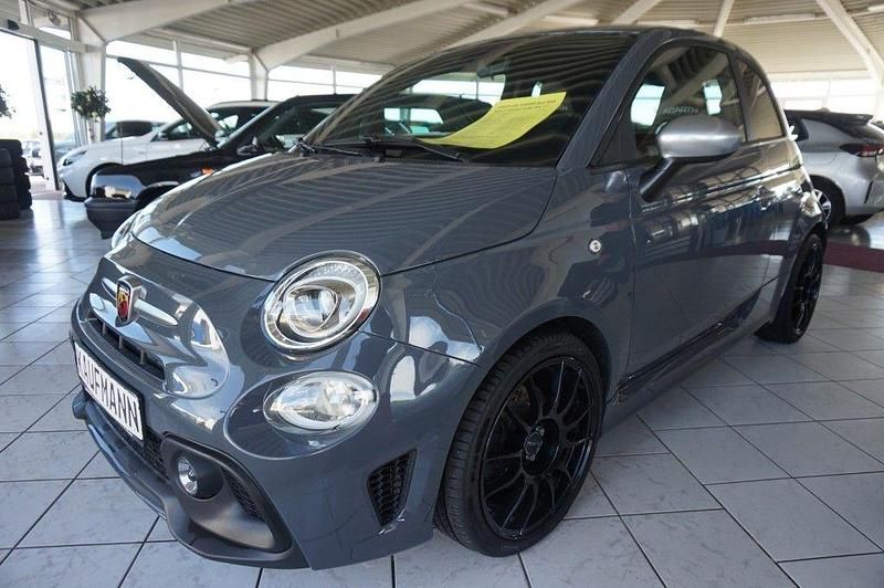 Gebraucht Abarth 595 Turismo 165 PS (121 kW) 2021 Schwarz Kleinwagen
