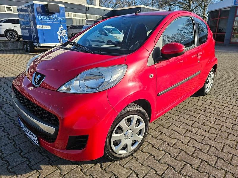 Gebraucht Peugeot 107 68 PS (50 kW) 2009 Rot Kleinwagen