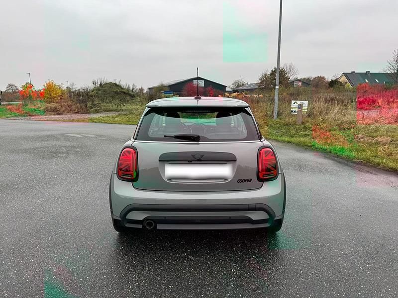 Gebraucht Mini Cooper Hatch 136 PS (100 kW) 2021 Grau Kleinwagen