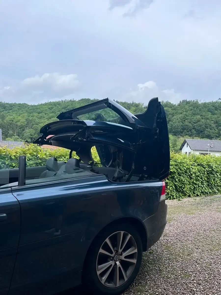 Gebraucht Volvo C70 235 PS (172 kW) 2008 Blau Cabrio