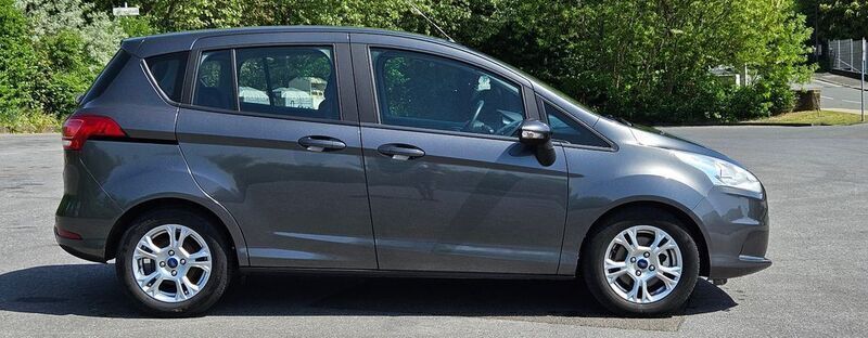 Gebraucht Ford B-MAX 101 PS (74 kW) 2016 Grau Van / Kleinbus