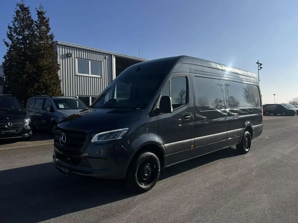 Occasion Mercedes Sprinter 190 ch (139 kW) 2025 Gris Van