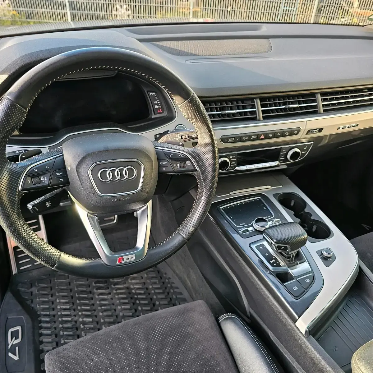 Gebraucht Audi Q7 S-Line 271 PS (199 kW) 2018 Grau SUV