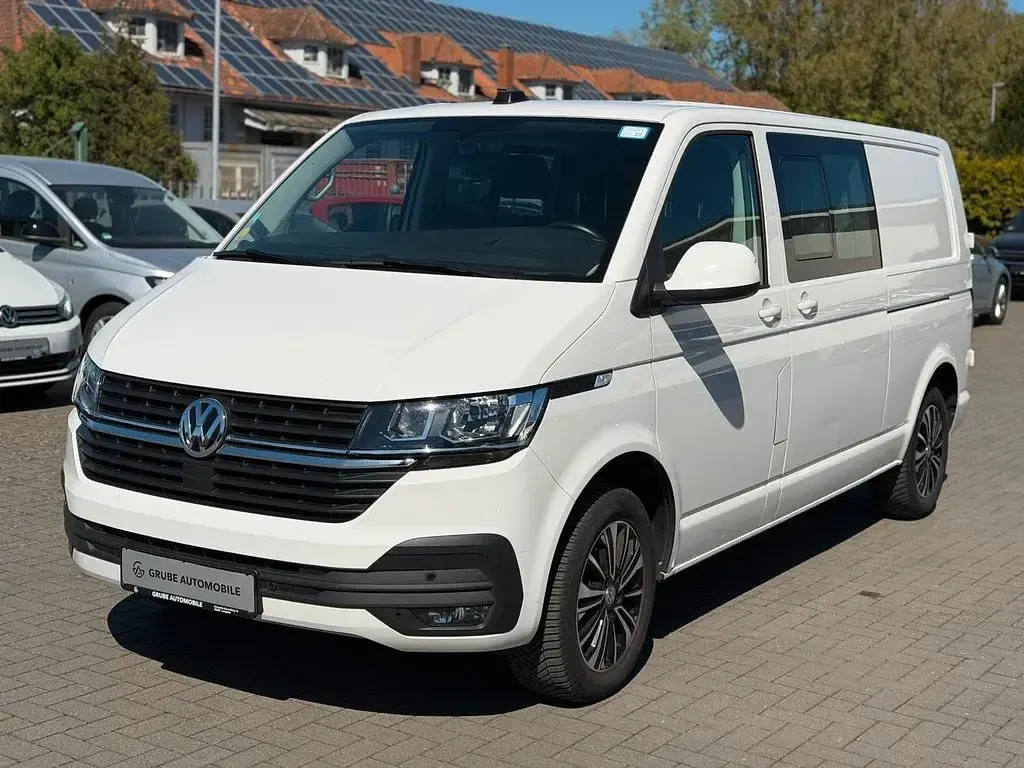 Second-hand VW Transporter 150 CP (110 kW) 2023 Alb Van