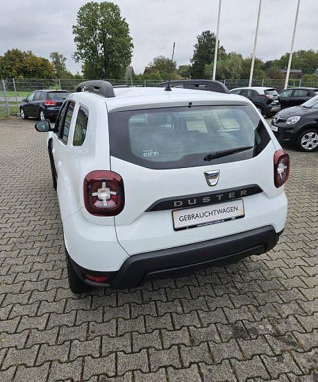 Gebraucht Dacia Duster Comfort 114 PS (83 kW) 2018 Gletscherweiss SUV