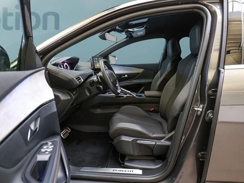 Gebraucht Peugeot 3008 131 PS (96 kW) 2023 Grau Van / Kleinbus
