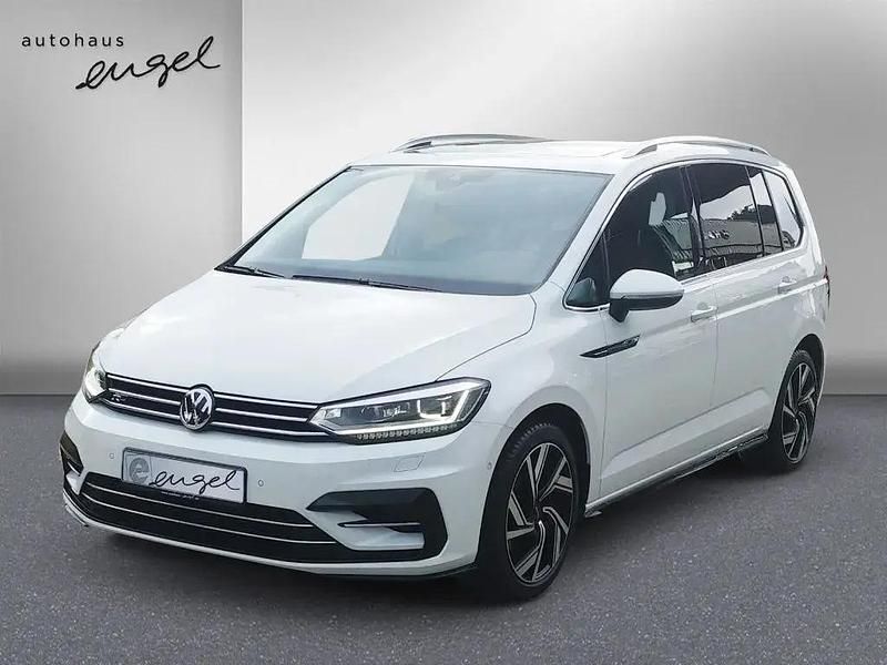 Oryx white motherofpearl effect Gebraucht 2020 VW Touran Highline Van / Kleinbus | 28.979 € (Etwas zu teuer) - Bild 1/4