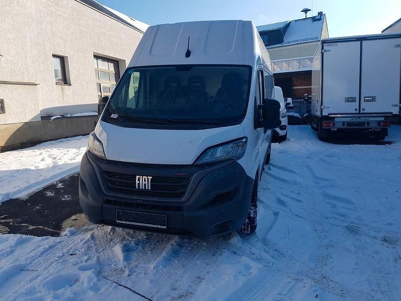 Weiß Gebraucht 2023 Fiat Ducato Van | 20.224 € (Superpreis) - Bild 1/4