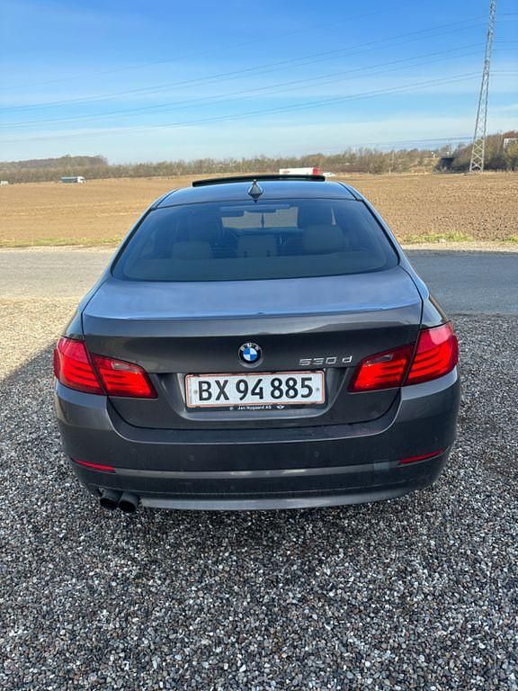 Second-hand BMW 530 245 CP (180 kW) 2010 Berlinǎ