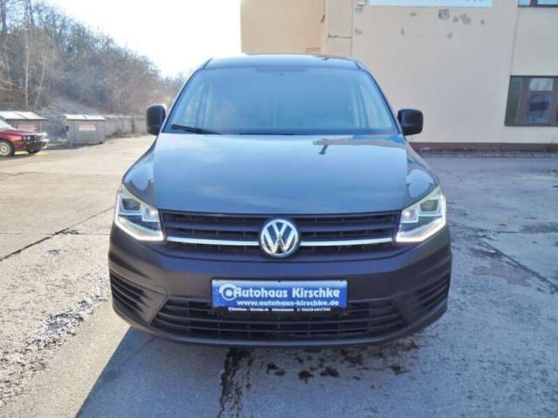 Gebraucht VW Caddy Maxi 102 PS (75 kW) 2019 Pure grey Van / Kleinbus
