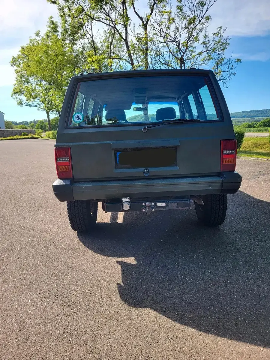 Gebraucht Jeep Cherokee 184 PS (135 kW) 1992 Grün SUV