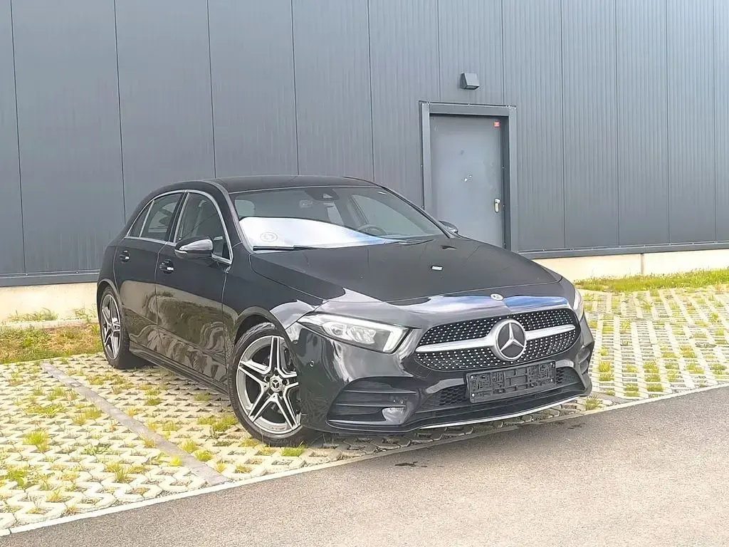 Gebraucht Mercedes A220 AMG line 190 PS (139 kW) 2023 Schwarz Limousine