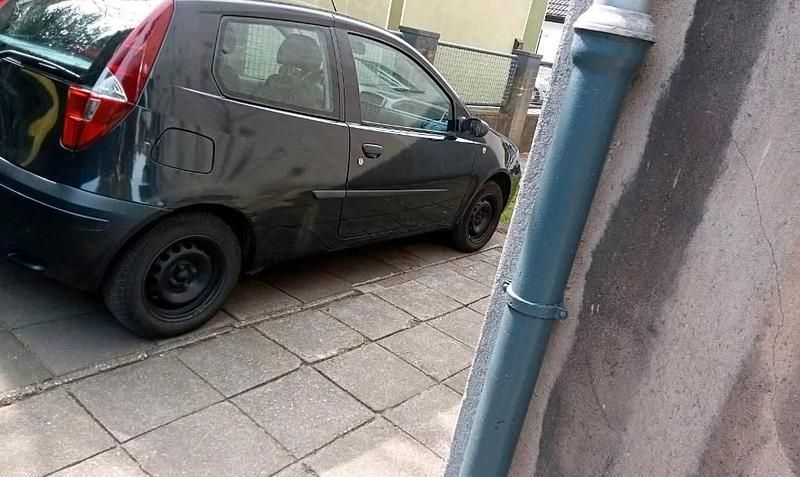 Gebraucht Fiat Punto 60 PS (44 kW) 2003 Schwarz Kleinwagen