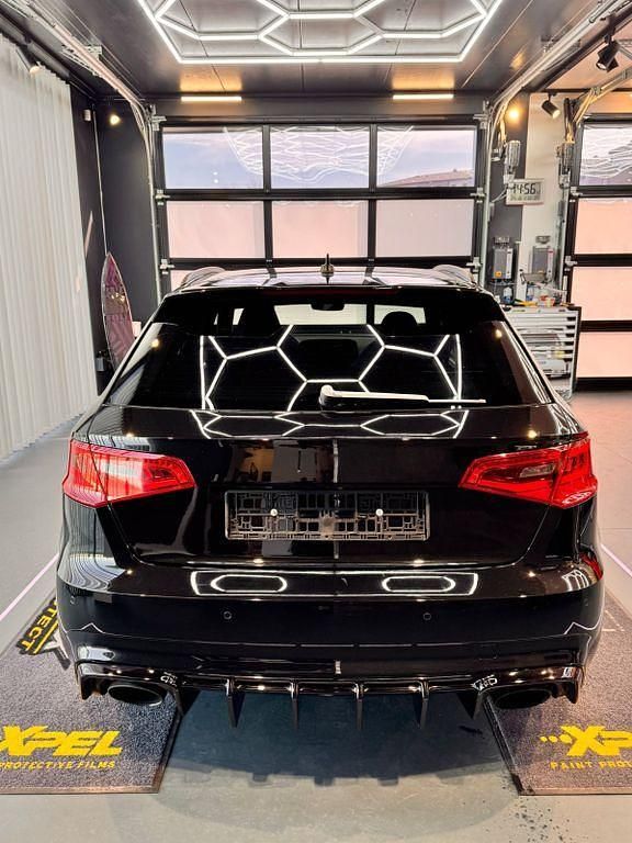 Gebraucht Audi RS3 Sport 367 PS (269 kW) 2016 Grün Limousine