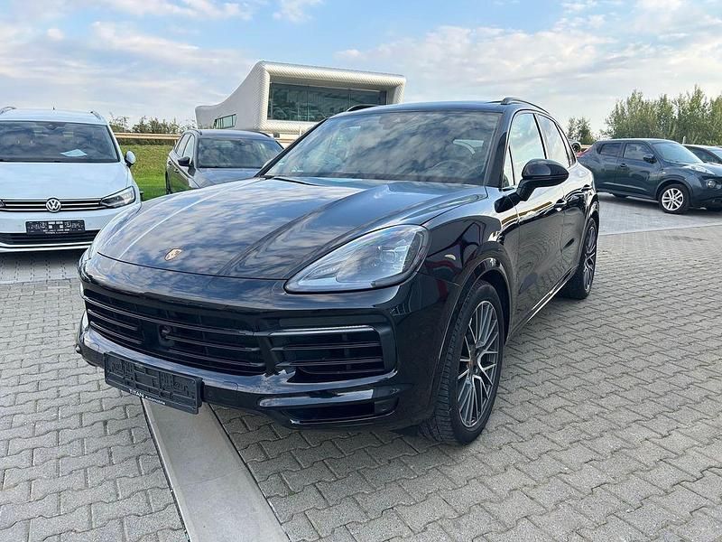 Schwarz Gebraucht 2018 Porsche Cayenne S SUV | 44.850 € (Guter Preis) - Bild 1/4