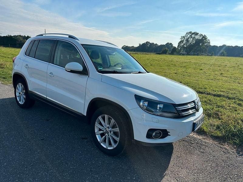 Weiß Gebraucht 2014 VW Tiguan Sportline SUV | 8.800 € (Superpreis) - Bild 1/4