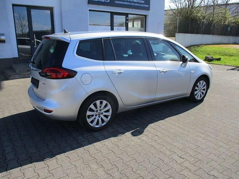 Gebraucht Opel Zafira 165 PS (121 kW) 2012 Silber Van / Kleinbus