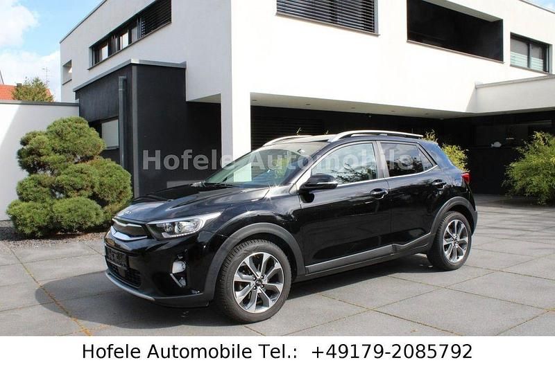 (abp) auroraschwarz met. Gebraucht 2018 Kia Stonic Spirit SUV | 12.450 € (Guter Preis) - Bild 1/4