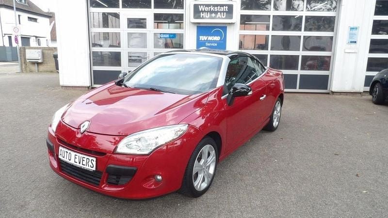 Rot Gebraucht 2010 Renault Mégane Cabriolet Dynamique Cabrio | 6.950 € (Fairer Preis) - Bild 1/4
