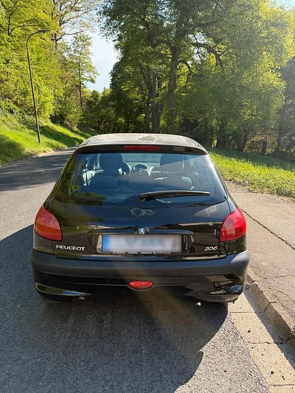 Gebraucht Peugeot 206 Style 75 PS (55 kW) 2000 Schwarz Kleinwagen
