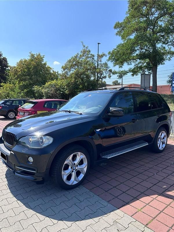 Schwarz Gebraucht 2008 BMW X5 SUV | 9.499 € (Fairer Preis) - Bild 1/4