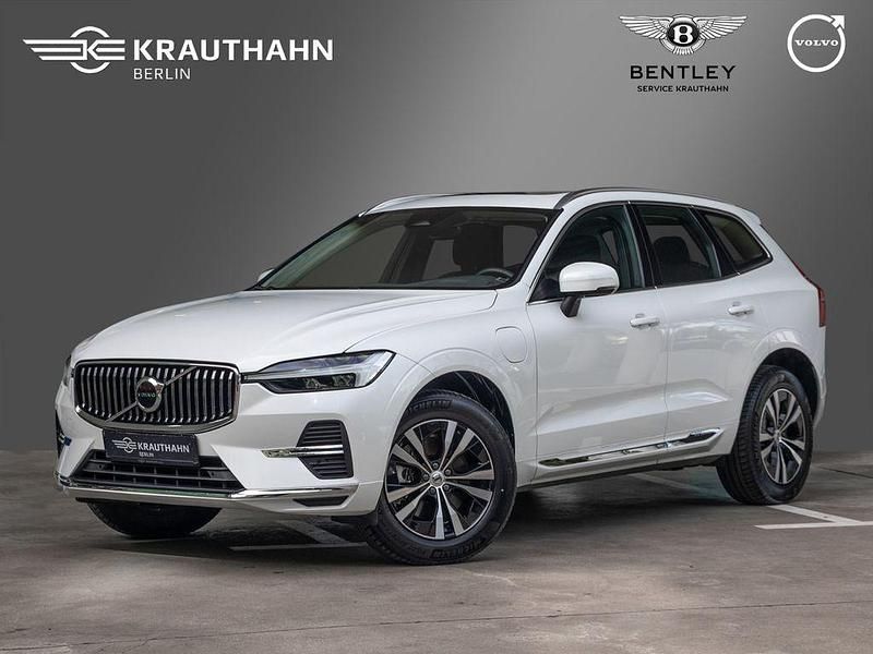 Weiß Gebraucht 2024 Volvo XC60 Core SUV | 47.890 € (Fairer Preis) - Bild 1/4