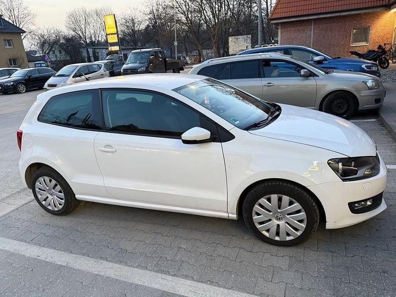 Gebraucht VW Polo Comfortline 69 PS (50 kW) 2010 Weiß Kleinwagen