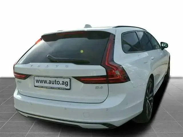 Occasion Volvo V90 145 ch (106 kW) 2023 Break