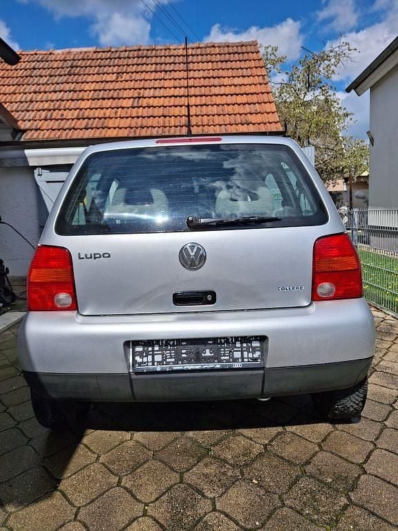 Brugt VW Lupo Comfortline 50 HK (36 kW) 2001 Sølv Hatchback