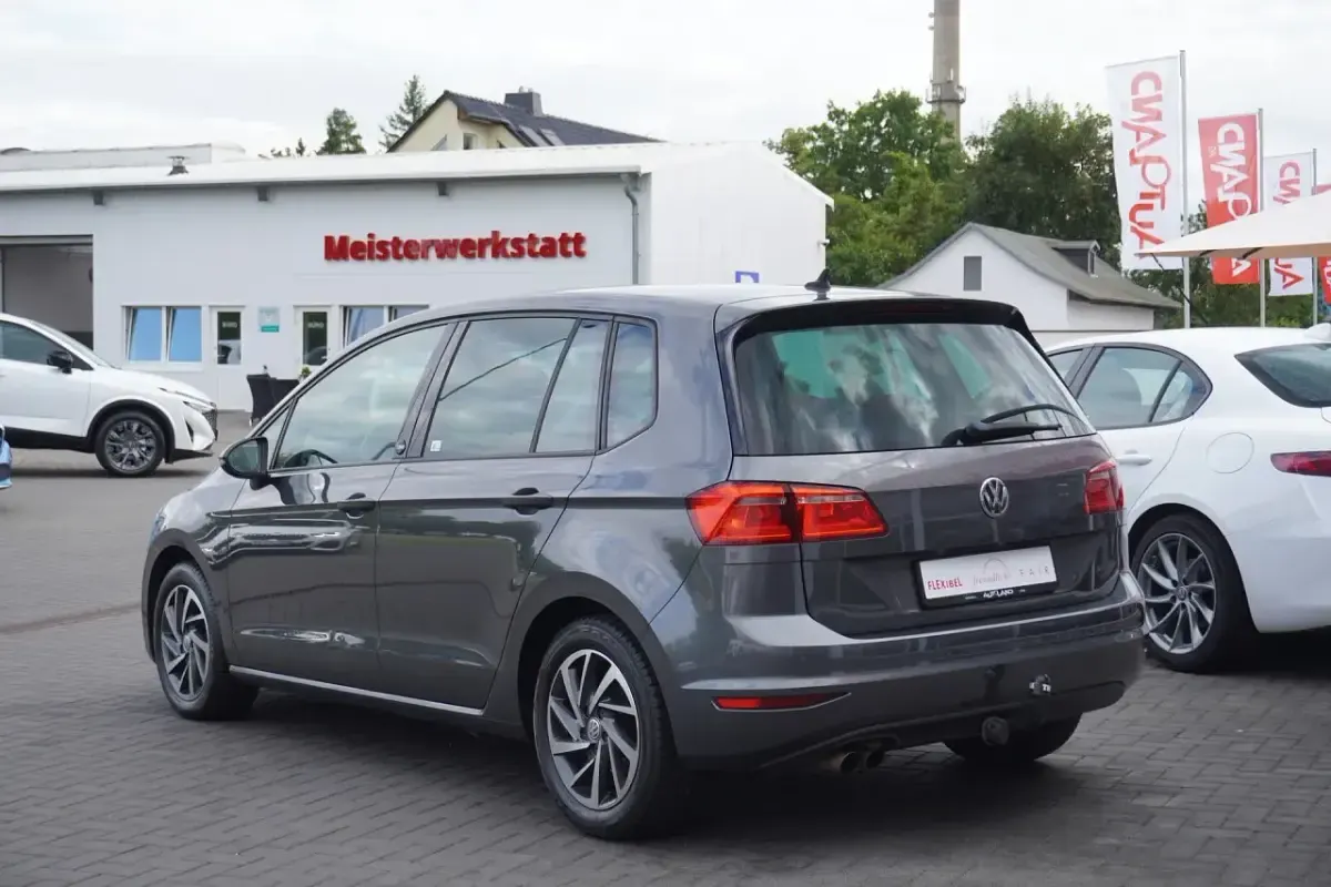 Gebraucht VW Golf VII Sound 125 PS (91 kW) 2017 Grau
