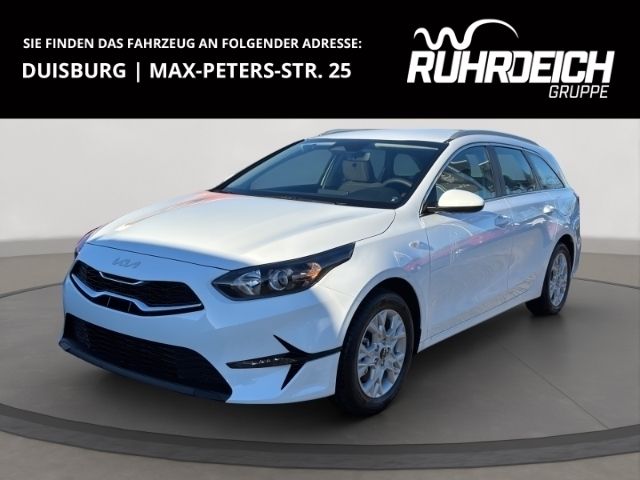 Weiss Gebraucht 2024 Kia Ceed Sportswagon Vision Kombi | 23.689 € (Fairer Preis) - Bild 1/4