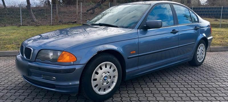Gebraucht BMW 316 105 PS (77 kW) 2000 Blau Limousine