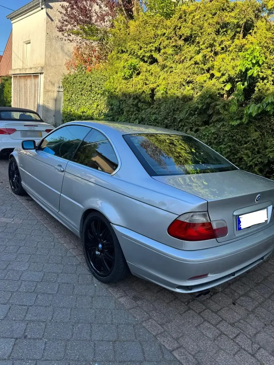 Second-hand BMW 320 170 CP (125 kW) 2003 Gri Coupe
