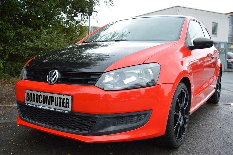 Rot Gebraucht 2010 VW Polo Trendline Kleinwagen | 1.990 € (Guter Preis) - Bild 1/4