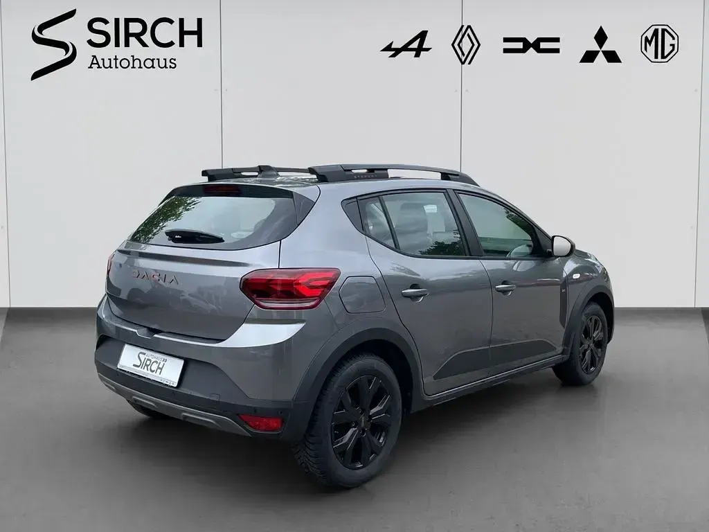 Gebraucht Dacia Sandero Extreme 91 PS (66 kW) 2025 Grau Limousine