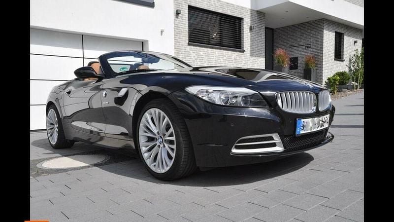 Schwarz Gebraucht 2010 BMW Z4 Sport Line Cabrio | 19.990 € (Etwas zu teuer) - Bild 1/2