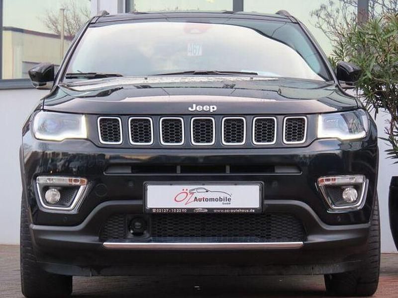 Gebraucht Jeep Compass 150 PS (110 kW) 2021 Schwarz SUV