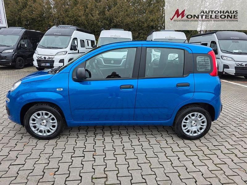 Neu Fiat Panda Pop 69 PS (50 kW) 2025 Schwarz Limousine