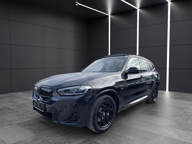 Gebraucht BMW iX3 Impressive 210 kW (286 PS) 2023 Grau SUV