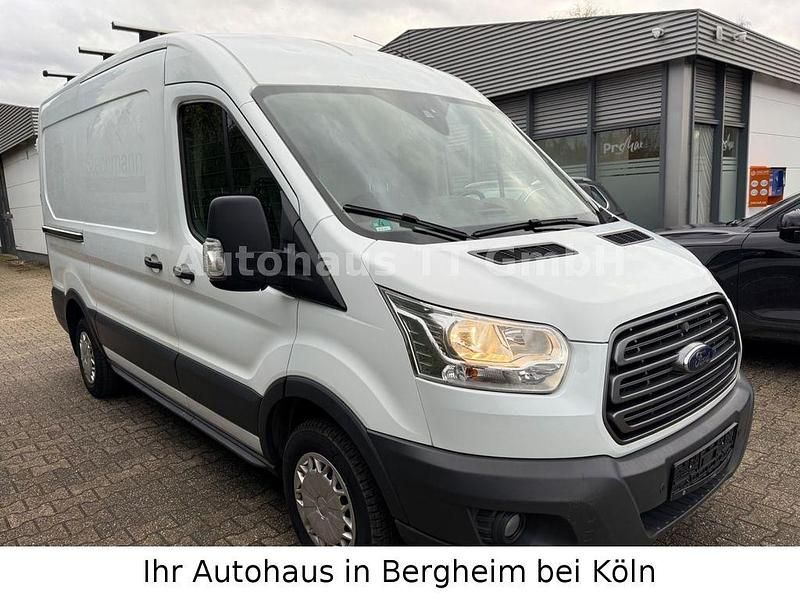 Gebraucht Ford Transit Trend 125 PS (91 kW) 2015 Weiß Van / Kleinbus