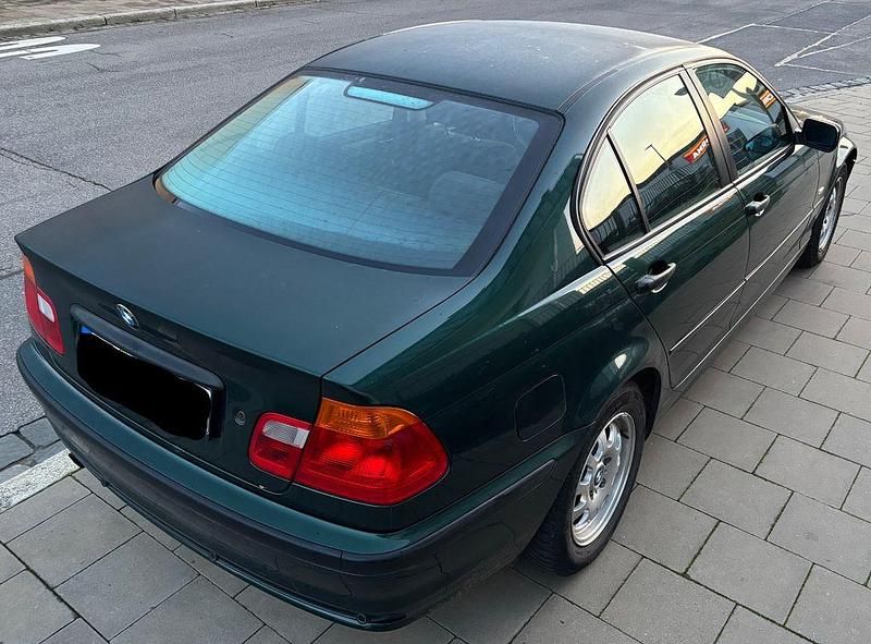 Gebraucht BMW 316 105 PS (77 kW) 2000 Grün Limousine