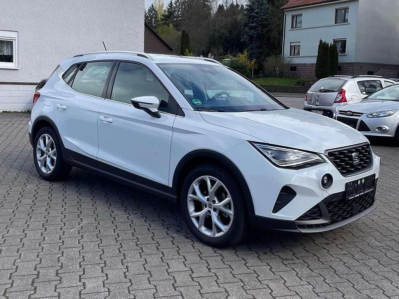 Gebraucht Seat Arona FR 110 PS (80 kW) 2021 "nevada" weiss SUV