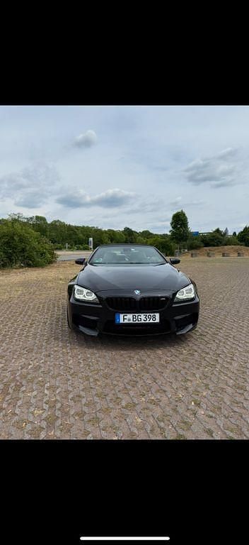 Schwarz Gebraucht 2012 BMW M6 Cabriolet Sport Line Cabrio | 39.900 € (Teuer) - Bild 1/4