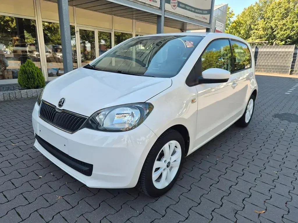 Gebraucht Skoda Citigo Active 60 PS (44 kW) 2015 Weiß Kleinwagen