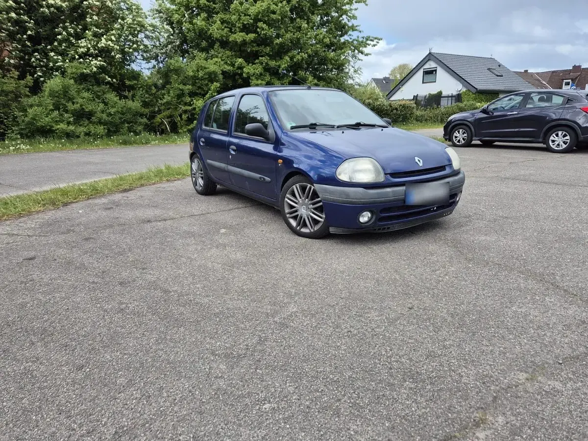 Gebraucht Renault Clio 75 PS (55 kW) 1999 Blau Kleinwagen