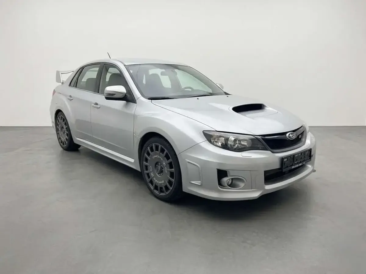 Usata Subaru Impreza Premium 300 CV (220 kW) 2011 Argento Berlina