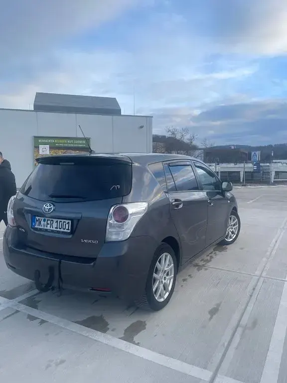 Gebraucht Toyota Verso Multidrive S 147 PS (108 kW) 2009 Grau Van / Kleinbus